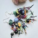 Kolczyki: facet z ego przerostem kamufluje kompleksy farbowanym zarostem, lekkie zwariowane kolczyk