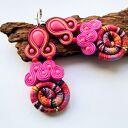 Pink Masai kolczyki sutasz