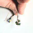 Kolczyki zielony kryształowe serca eleganckie wykonane w pojedynczym egzemplarzu Box