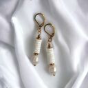 LIMITOWANE kolczyki: kolekcja summer white: PERŁY & MUSZLA