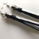 Kolczyki wiszące z naturalnej skóry, czarny i srebrne kwardacicki