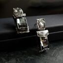 Cubic - srebrne kolczyki z kryształem Swarovski Urban Silver Night - awangardowe sztyfty