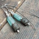 Srebrne kolczyki ze szkłem afgańskim i bursztynem - prezent dla niej