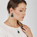 Kolczyki w perłowym odcieniu szmaragdu Binnur e9/1