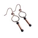 Kolczyki z kutej, oksydowanej miedzi i onyksu /1/