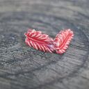 Ceramiczne kolczyki „Elf z Karmazynowej Polany” - karmazynowe listki na sztyftach