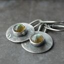 srebrne kolczyki z fasetowanym labradorytem