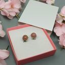 Kolczyki z rodonitu i stali szlachetnej