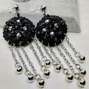 Czarne kolczyki szydełkowe - kulki na łańcuszkach