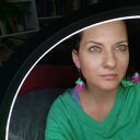 Lekkie kolczyki koła amarantowe i zielone - styl boho etno