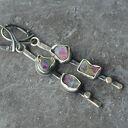 Srebrne kolczyki z surowym rubinem i zoisytem - oksydowane, srebro 925