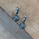 Kolczyki - kula z pszczołą