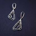 Triangulaire - Srebrne kolczyki minimalistyczne | Artystyczny wire wrapping