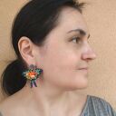 Kolczyki motylki z kwiatami - sztyfty handmade ze stali nierdzewnej