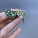 Kolczyki Green Dots & Apatite - zielone geometryczne kropki z apatytu, mosiądzu i srebra 925