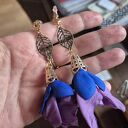 Kolczyki kwiaty wkrętki rękodzieło niebiesko fioletowe polecam leciutkie