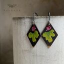 Kolczyki Little Flowers - bordo & green lime - ręcznie zdobione