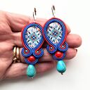 Kolczyki sutaszowe ręcznie haftowane Czerwone Koguty