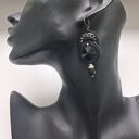 Black kolczyki sutaszowe