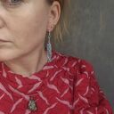 Kolczyki z kyjanitem 🌊 Energia ogólna Kyanit to kamień harmonii, spokoju i prawdy. Ma bardzo wysoki