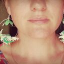 Kolczyki koła zielono-białe w stylu folk boho - lekkie i efektowne