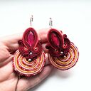 Kolczyki haftowane sutasz Red Spiral