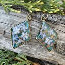 Wisiorek z niezapominajkami w stylu retro z 1796