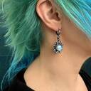 Srebrne kolczyki symbol Słońca z kamieniem księżycowym 11 mm