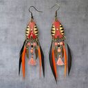 Kolczyki boho z piórkami i naturalnymi kamieniami Indianoo