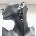 Black kolczyki sutaszowe