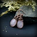 Kolczyki z różowym kwarcem - miedziane wire wrapping, wiszące, ręcznie robione