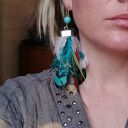 Kolczyki wiszące z piór etno i boho - kolorowe
