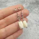 Etniczne kolczyki z bawolą kością w kolorze ivory - boho