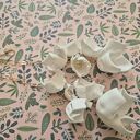 Klipsy długie białe kwiaty mogą być ślubne bardzo stylowe polecam zwracają uwagę duże leciutkie cudn