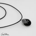 Czarny w siateczce - wisiorek M (W. M.cza) #