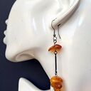 Oryginalne kolczyki z bursztynów bałtyckich mlecznego i koniakowego Prezent z klasą