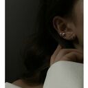 Złote kolczyki niezapominajki