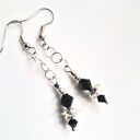 Kolczyki czarno-biały delikatne rękodzieło eleganckie wykonane w pojedynczym egzemplarzu Box L1