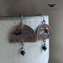 Kolczyki Gray Flowers & Onyx - ręcznie robione emaliowane kwiaty z onyksowymi kulkami