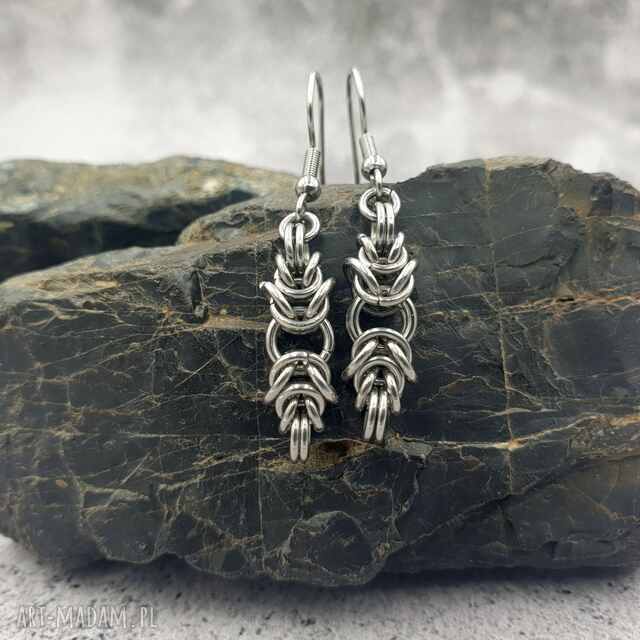 Ażurowe kolczyki chainmaille