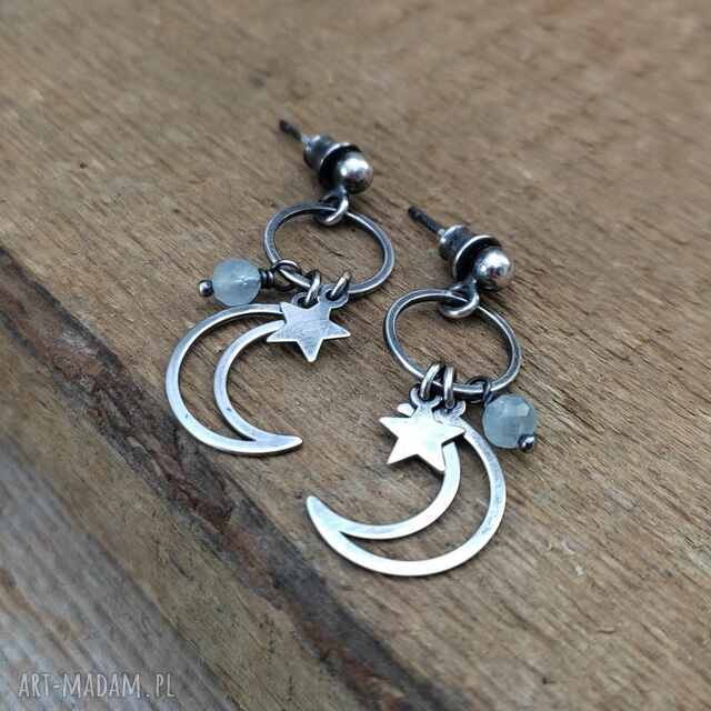 Delikatne kolczyki - księżyc z akwamarynem