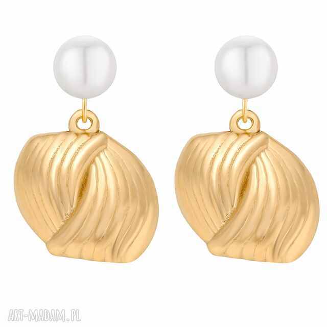 Złote kolczyki perły z plecionymi retro zawieszkami