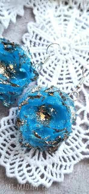 Kolczyki niezapominajki anielskie oczka lekkie tiul błękitne