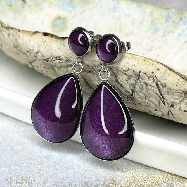 Kolczyki w odcieniu perłowego fioletu na sztyftach Isin e11/13