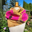 Super prezent na dzień mamy miodowy filcowany wełniany miły i ciepły komin handmade