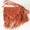 Torebka ręcznie robiona metodą macramy w kolorze miedzianym
