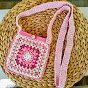 Różowa torebka na szydełku - mała kopertówka handmade