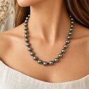 Naszyjnik z szarych pereł szklanych czeskich 10 mm - czarne przekładki