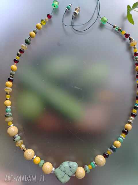 Naszyjnik Korale Boho Bryłka Howlitu