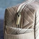 beżowa kosmetyczka M